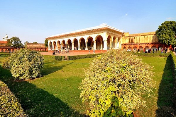 Delhi-Agra-Delhi