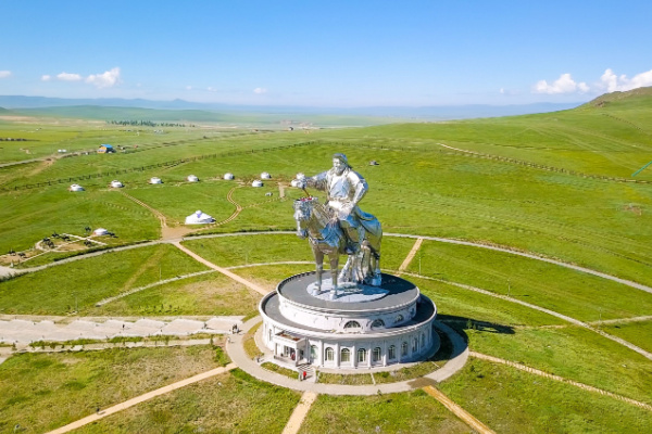 Explore The Big Loop of Mongolia