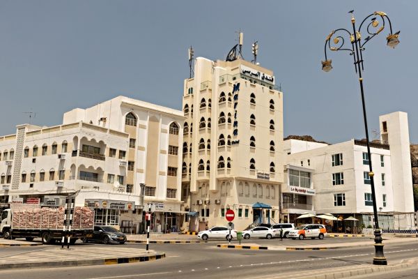 Explore Oman a crossroads between three continents and four seas