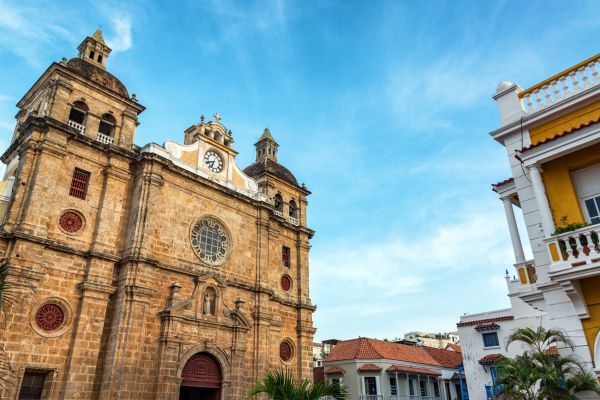 Women-Only Colombia Group Travel